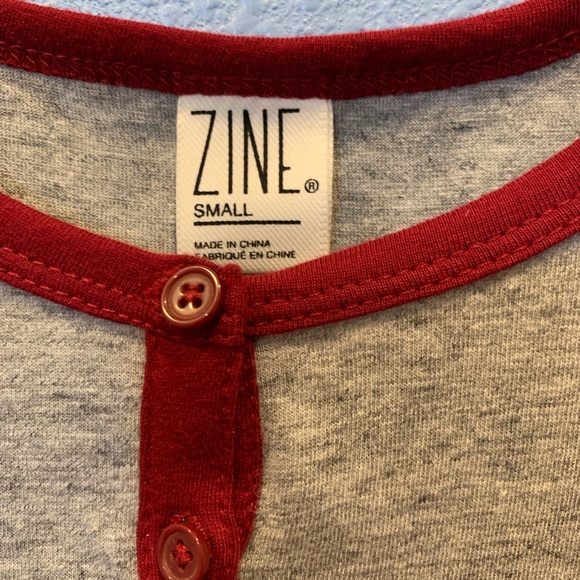 Zine Elbow Sleeve T’s - Picture 6 of 6